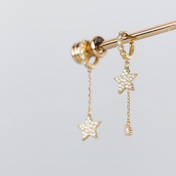 *NEW Gold Diamond Star Waterdrop Hoop Earrings - Picture 4 of 8
